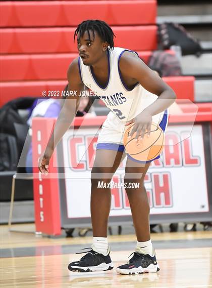 Thumbnail 2 in Cesar Chavez vs. Dobson (Phoenix Union High Classic) photogallery.