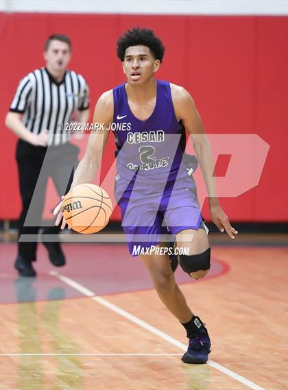 Thumbnail 1 in Cesar Chavez vs. Dobson (Phoenix Union High Classic) photogallery.