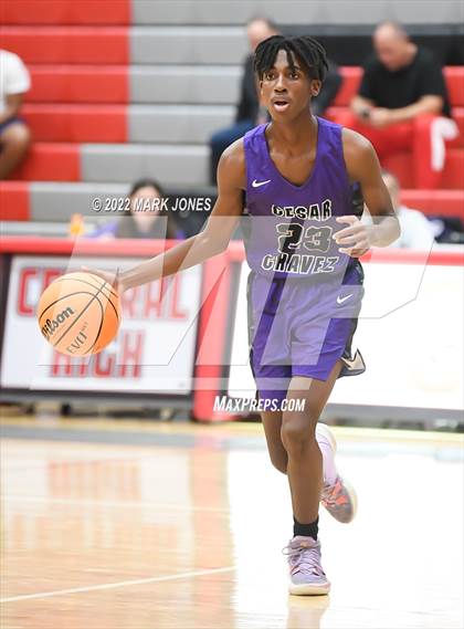 Thumbnail 1 in Cesar Chavez vs. Dobson (Phoenix Union High Classic) photogallery.