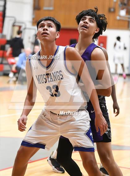Thumbnail 1 in Cesar Chavez vs. Dobson (Phoenix Union High Classic) photogallery.