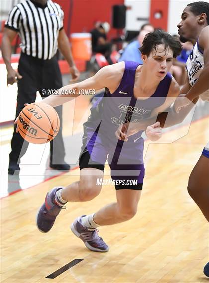 Thumbnail 1 in Cesar Chavez vs. Dobson (Phoenix Union High Classic) photogallery.