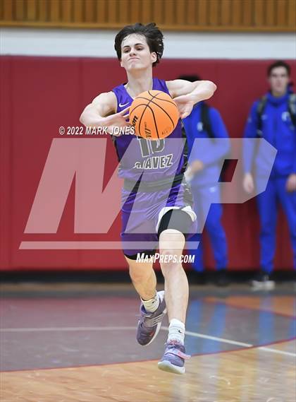 Thumbnail 3 in Cesar Chavez vs. Dobson (Phoenix Union High Classic) photogallery.