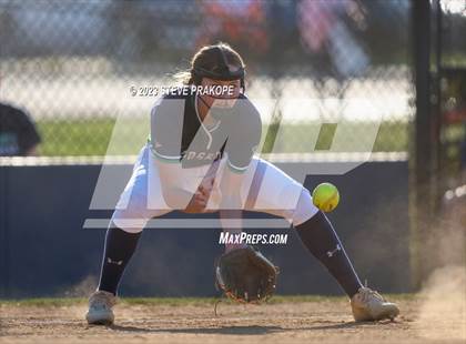 Thumbnail 3 in Mountain View @ Woodgrove (VHSL Class 5 Region D Regional Quarterfinal) photogallery.