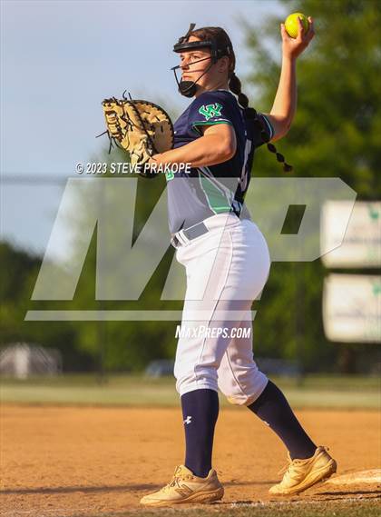 Thumbnail 3 in Mountain View @ Woodgrove (VHSL Class 5 Region D Regional Quarterfinal) photogallery.