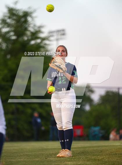 Thumbnail 2 in Mountain View @ Woodgrove (VHSL Class 5 Region D Regional Quarterfinal) photogallery.