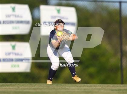 Thumbnail 2 in Mountain View @ Woodgrove (VHSL Class 5 Region D Regional Quarterfinal) photogallery.