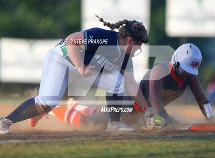 Thumbnail 1 in Mountain View @ Woodgrove (VHSL Class 5 Region D Regional Quarterfinal) photogallery.