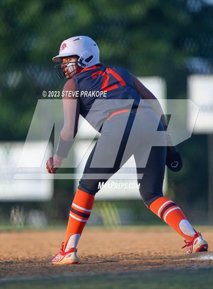 Thumbnail 1 in Mountain View @ Woodgrove (VHSL Class 5 Region D Regional Quarterfinal) photogallery.