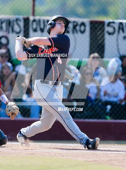 Thumbnail 2 in Chaminade @ Bishop Alemany photogallery.