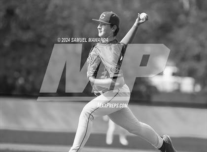 Thumbnail 3 in Chaminade @ Bishop Alemany photogallery.