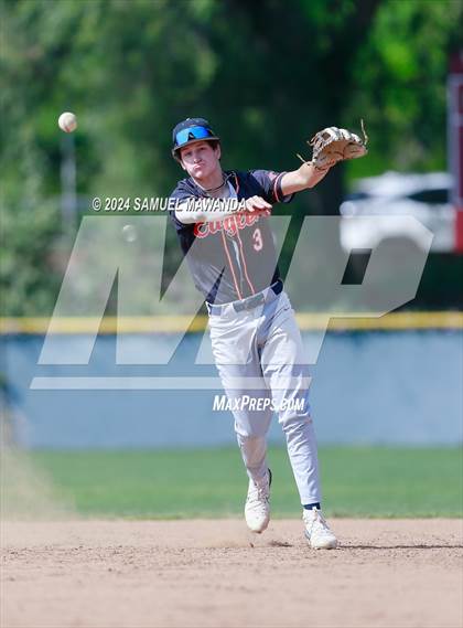 Thumbnail 3 in Chaminade @ Bishop Alemany photogallery.