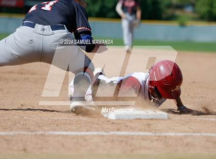 Thumbnail 2 in Chaminade @ Bishop Alemany photogallery.