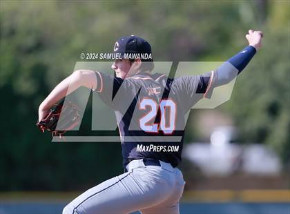 Thumbnail 2 in Chaminade @ Bishop Alemany photogallery.