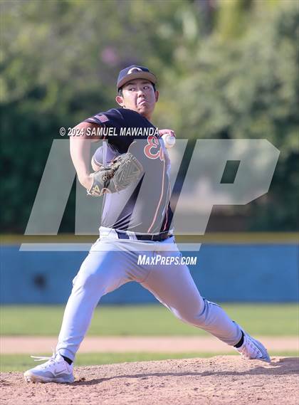 Thumbnail 3 in Chaminade @ Bishop Alemany photogallery.