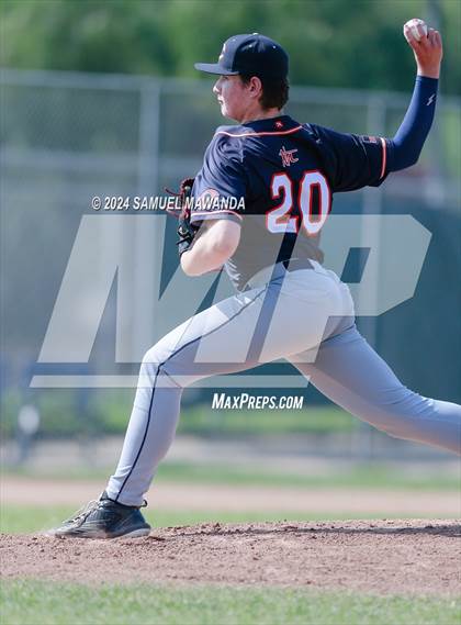 Thumbnail 3 in Chaminade @ Bishop Alemany photogallery.