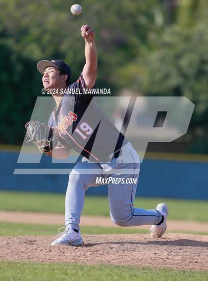 Thumbnail 1 in Chaminade @ Bishop Alemany photogallery.