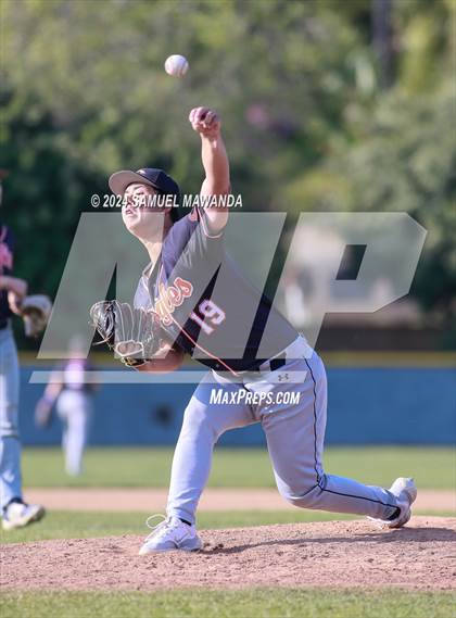 Thumbnail 1 in Chaminade @ Bishop Alemany photogallery.