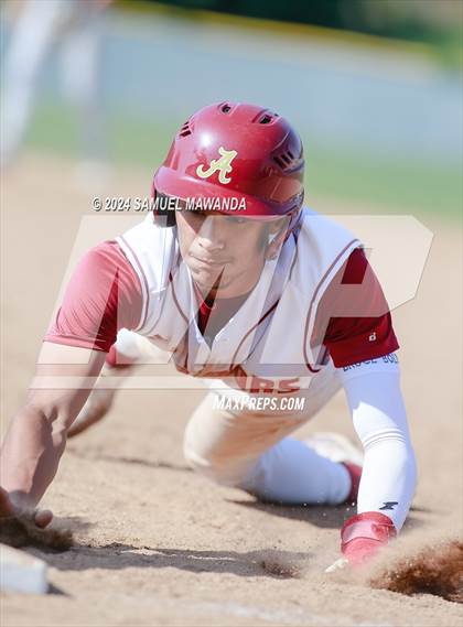 Thumbnail 2 in Chaminade @ Bishop Alemany photogallery.