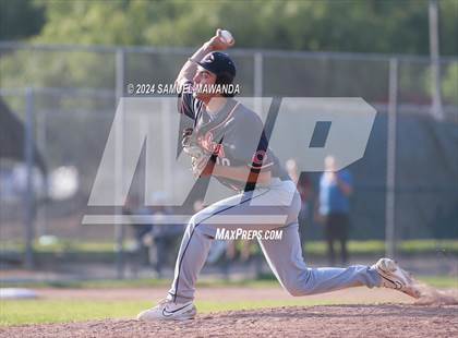 Thumbnail 1 in Chaminade @ Bishop Alemany photogallery.