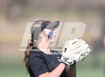 Thumbnail 2 in Grandview @ Chatfield (CHSAA 5A Round 1) photogallery.