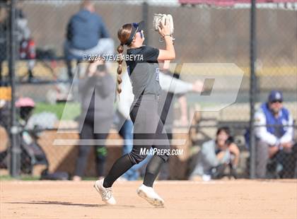 Thumbnail 2 in Grandview @ Chatfield (CHSAA 5A Round 1) photogallery.