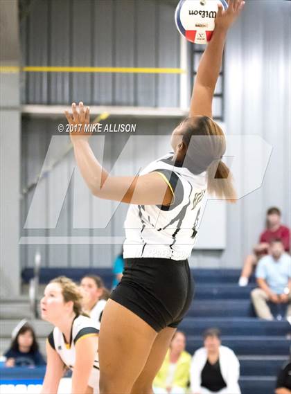 Thumbnail 1 in Hixson @ Boyd-Buchanan photogallery.