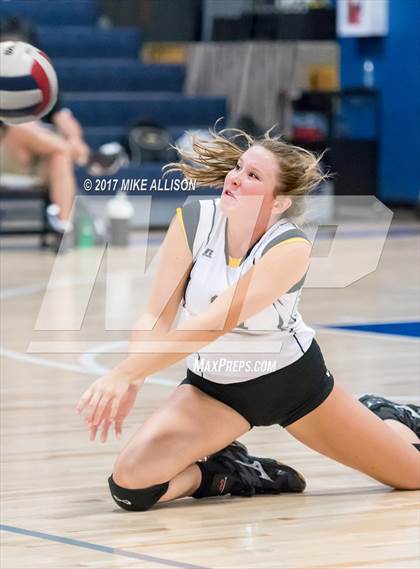 Thumbnail 2 in Hixson @ Boyd-Buchanan photogallery.