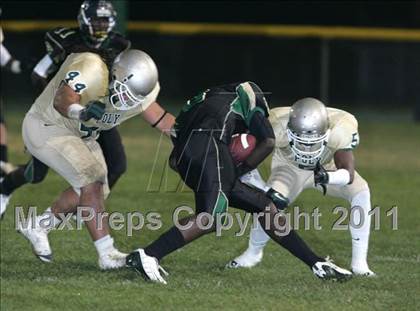Thumbnail 1 in Long Beach Poly @ Narbonne photogallery.