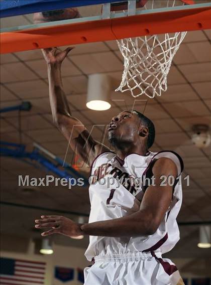 Thumbnail 1 in Christian County vs. Melrose (Marshall County Hoopfest) photogallery.