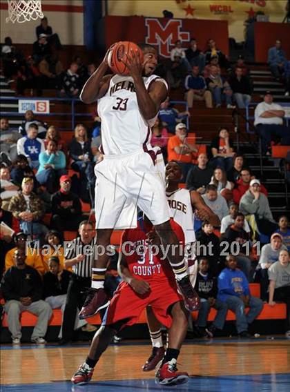 Thumbnail 1 in Christian County vs. Melrose (Marshall County Hoopfest) photogallery.