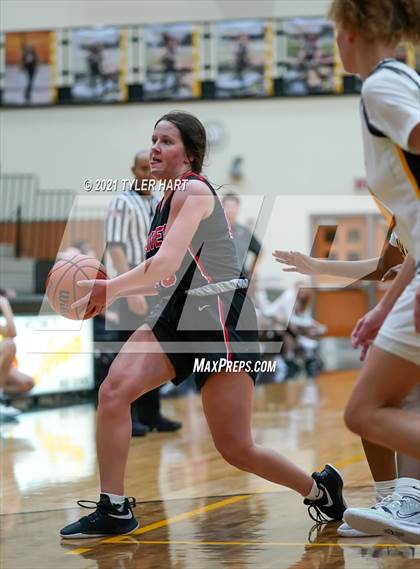 Thumbnail 3 in Terre Haute South Vigo @ Avon photogallery.