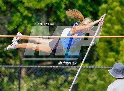 Thumbnail 3 in GIAA 2A Finals (Pole Vault) photogallery.
