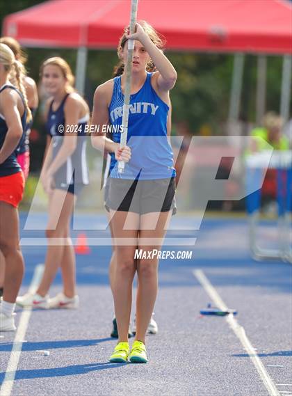 Thumbnail 3 in GIAA 2A Finals (Pole Vault) photogallery.