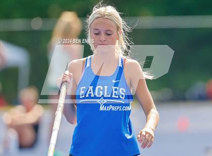 Thumbnail 2 in GIAA 2A Finals (Pole Vault) photogallery.