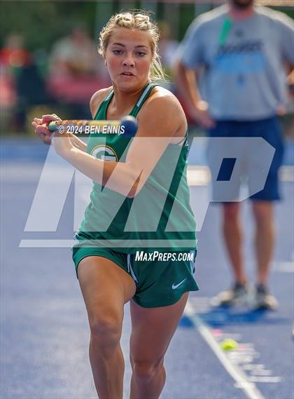 Thumbnail 1 in GIAA 2A Finals (Pole Vault) photogallery.