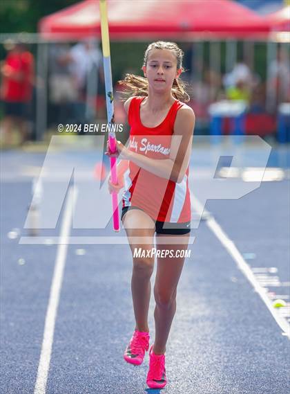 Thumbnail 2 in GIAA 2A Finals (Pole Vault) photogallery.