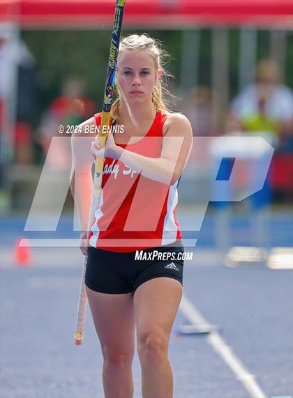 Thumbnail 3 in GIAA 2A Finals (Pole Vault) photogallery.