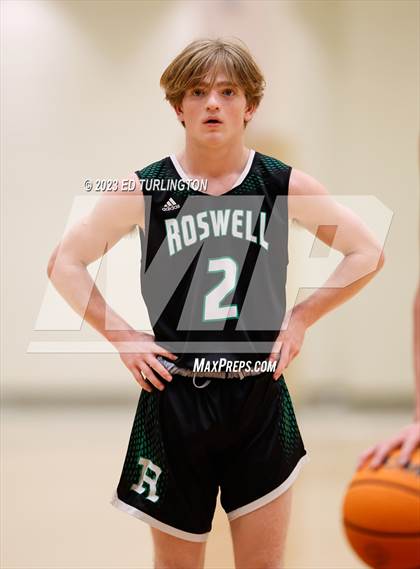Thumbnail 1 in Roswell @ Lassiter photogallery.