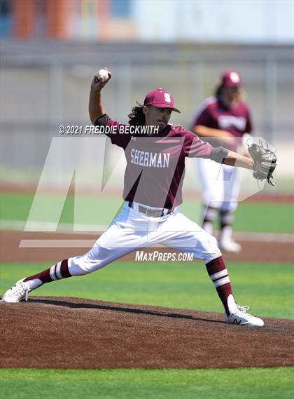 Thumbnail 3 in Pottsboro photogallery.