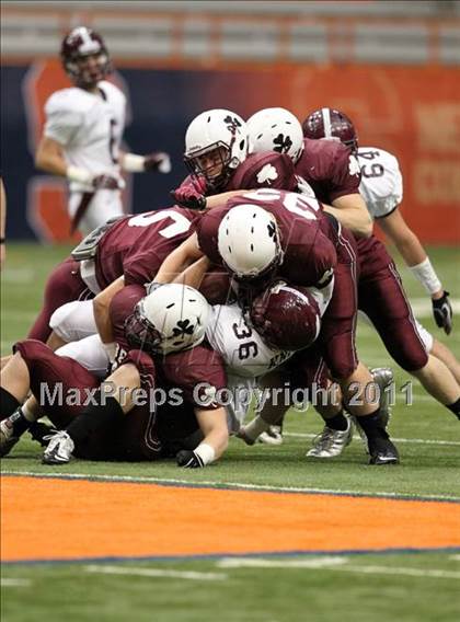 Thumbnail 3 in Harrison vs. Aquinas (NYSPHSAA Class A Final) photogallery.