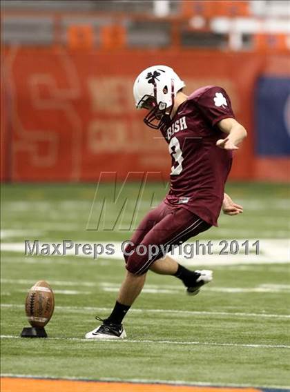 Thumbnail 3 in Harrison vs. Aquinas (NYSPHSAA Class A Final) photogallery.