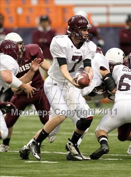 Thumbnail 3 in Harrison vs. Aquinas (NYSPHSAA Class A Final) photogallery.