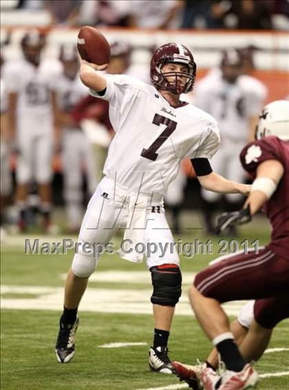 Thumbnail 2 in Harrison vs. Aquinas (NYSPHSAA Class A Final) photogallery.