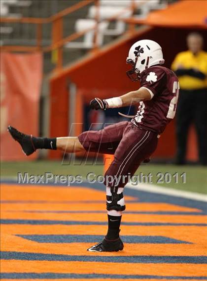 Thumbnail 2 in Harrison vs. Aquinas (NYSPHSAA Class A Final) photogallery.