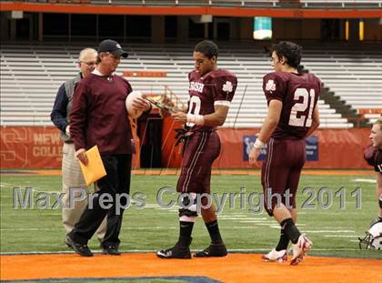 Thumbnail 3 in Harrison vs. Aquinas (NYSPHSAA Class A Final) photogallery.