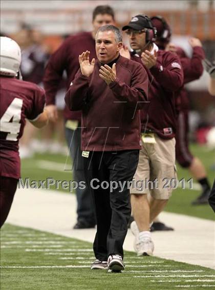 Thumbnail 2 in Harrison vs. Aquinas (NYSPHSAA Class A Final) photogallery.