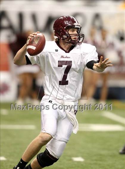 Thumbnail 1 in Harrison vs. Aquinas (NYSPHSAA Class A Final) photogallery.