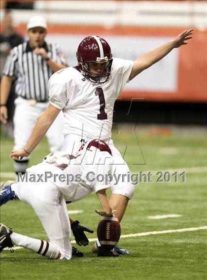 Thumbnail 3 in Harrison vs. Aquinas (NYSPHSAA Class A Final) photogallery.