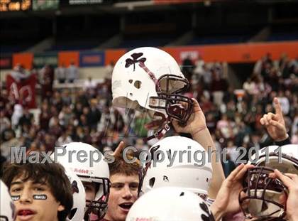 Thumbnail 2 in Harrison vs. Aquinas (NYSPHSAA Class A Final) photogallery.