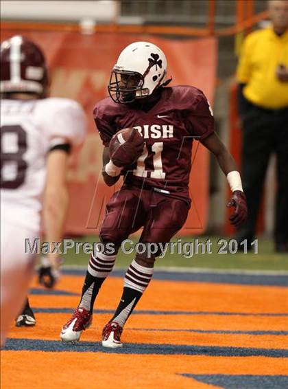 Thumbnail 2 in Harrison vs. Aquinas (NYSPHSAA Class A Final) photogallery.